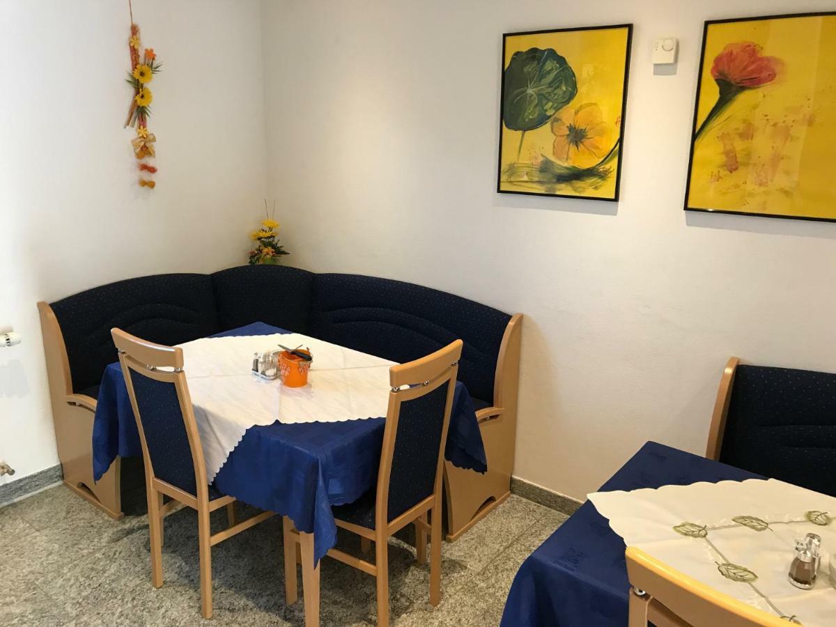 Gaestehaus Lindenhof ينرسدورف المظهر الخارجي الصورة